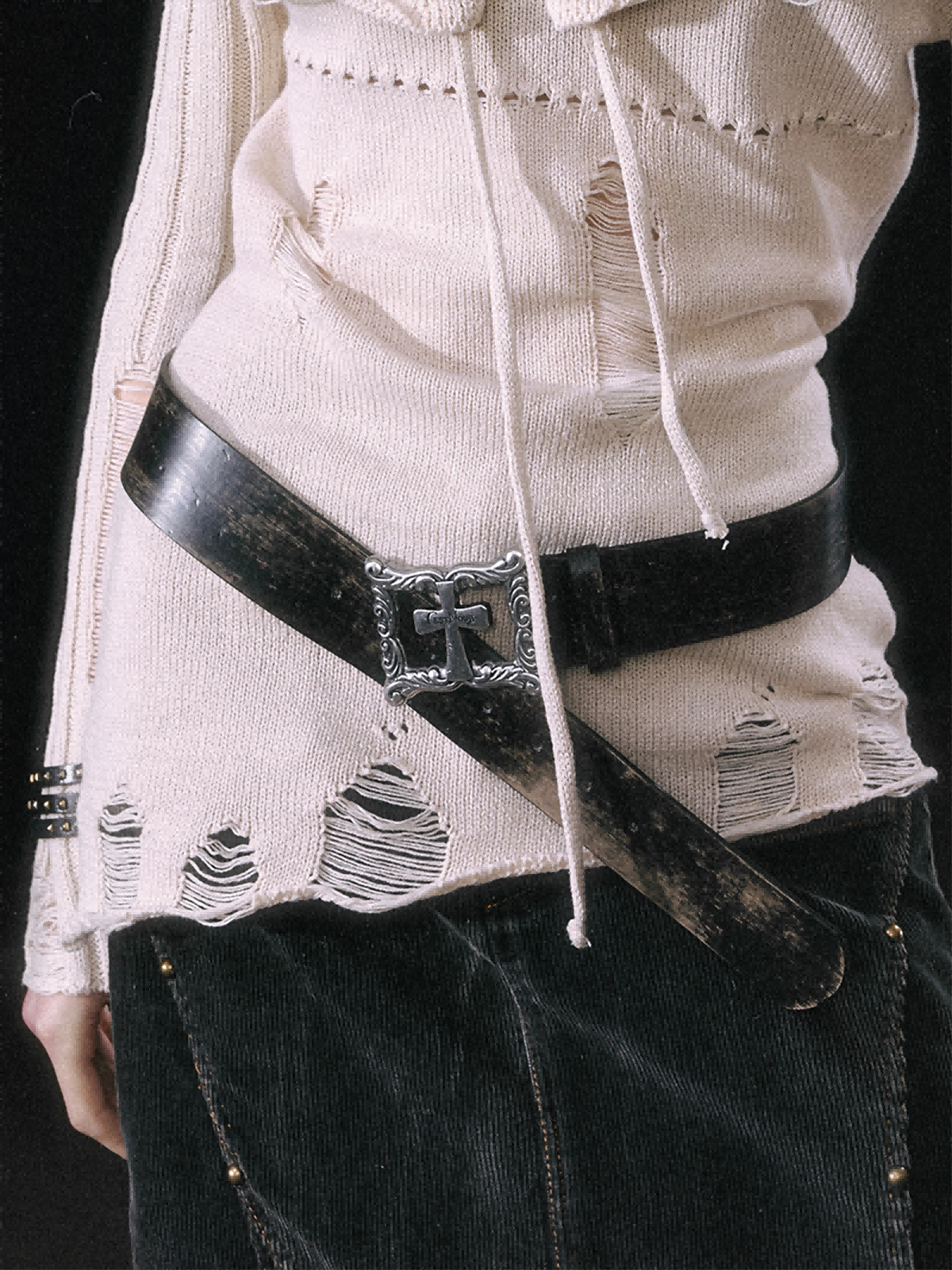 Punk Cross Buckle Carved Leather Belt