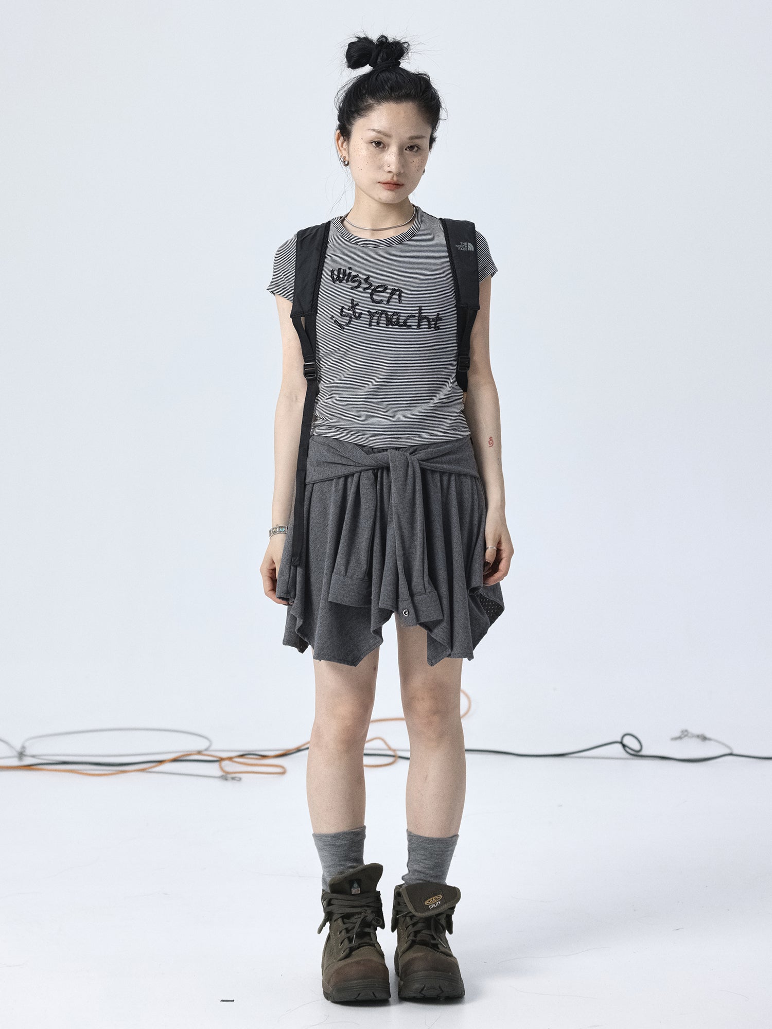 Detachable Sleeve Asymmetric Skirt