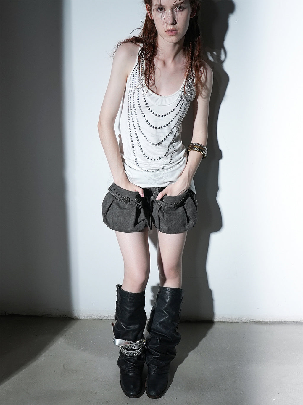 Cargo Washed Cotton Mid-Rise Shorts