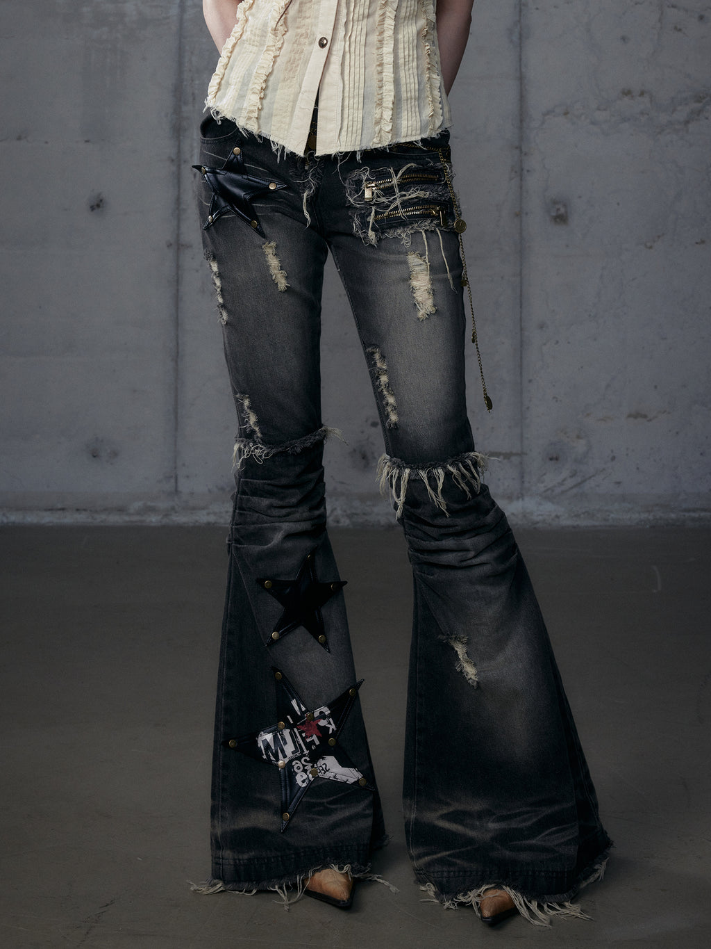Star Flare Washed Denim Pants