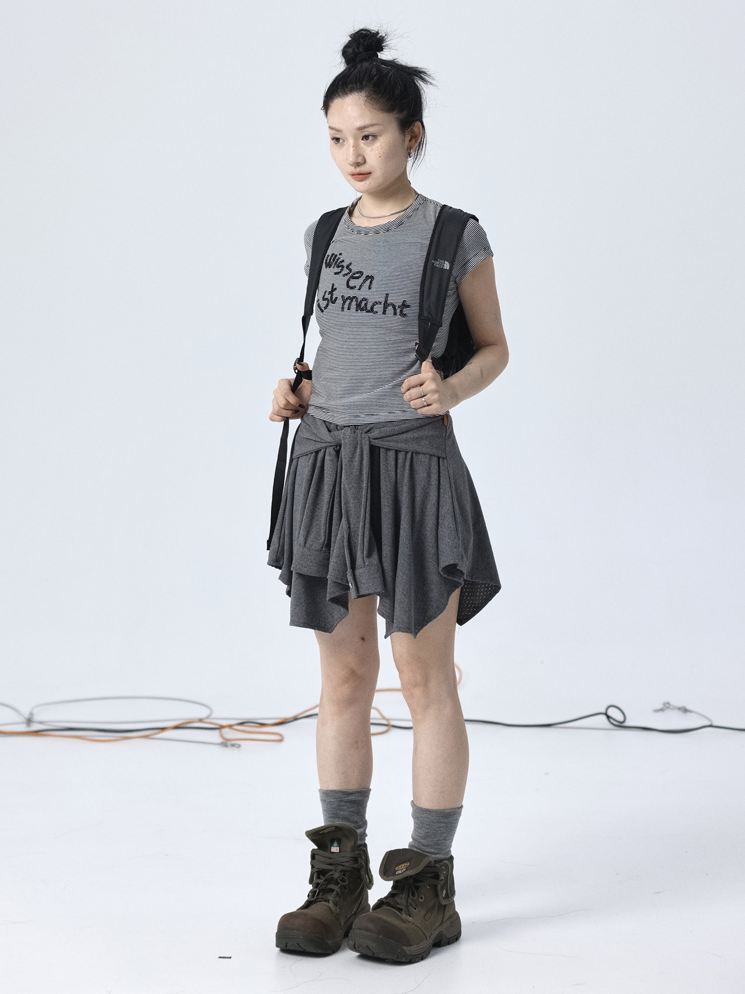 Detachable Sleeve Asymmetric Skirt