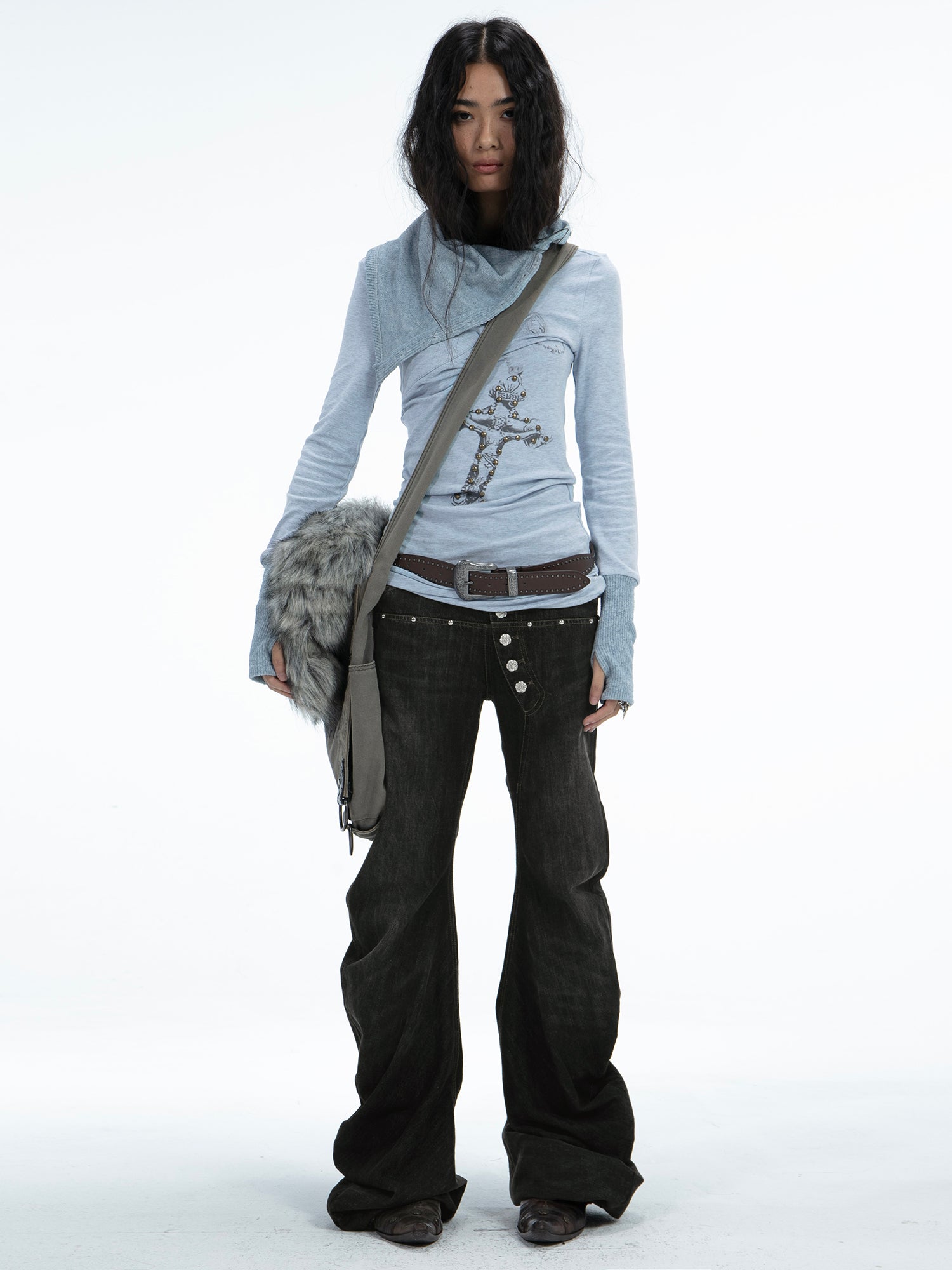 Scimitar-Shape Stacked Flare Jeans