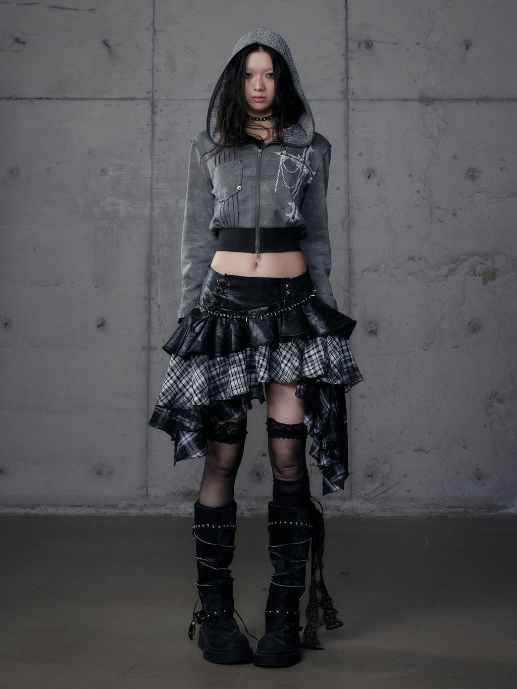Plaid Asymmetrical Heavy-Duty Skirt