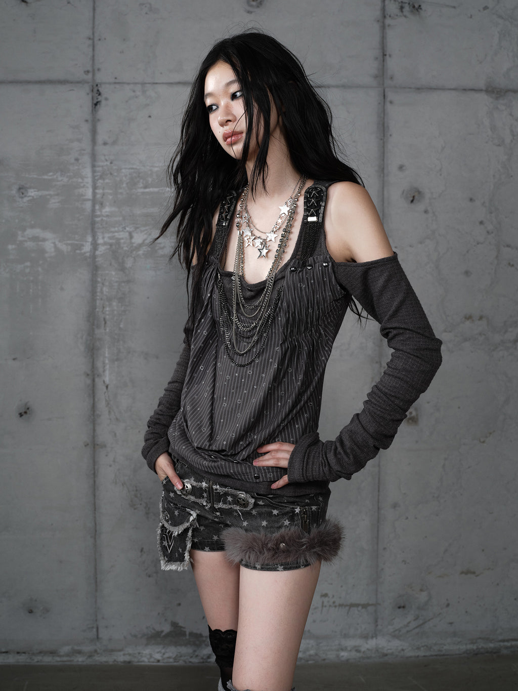 Patchwork False Two-Layer Knit Cold Shoulder Top