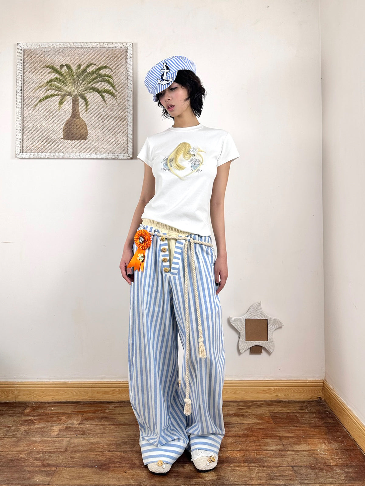 Big Eye Rhinestone Bangs Wig Tee