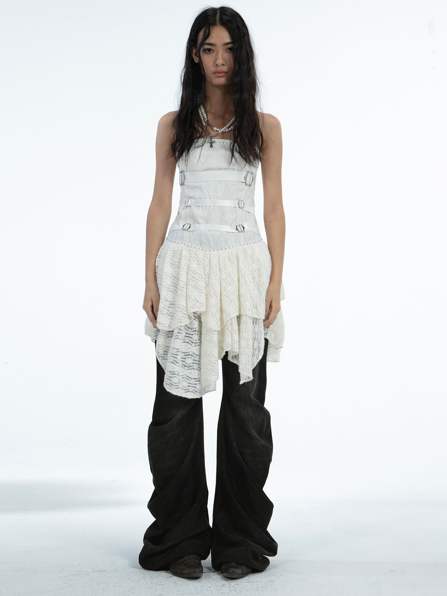 Scimitar-Shape Stacked Flare Jeans