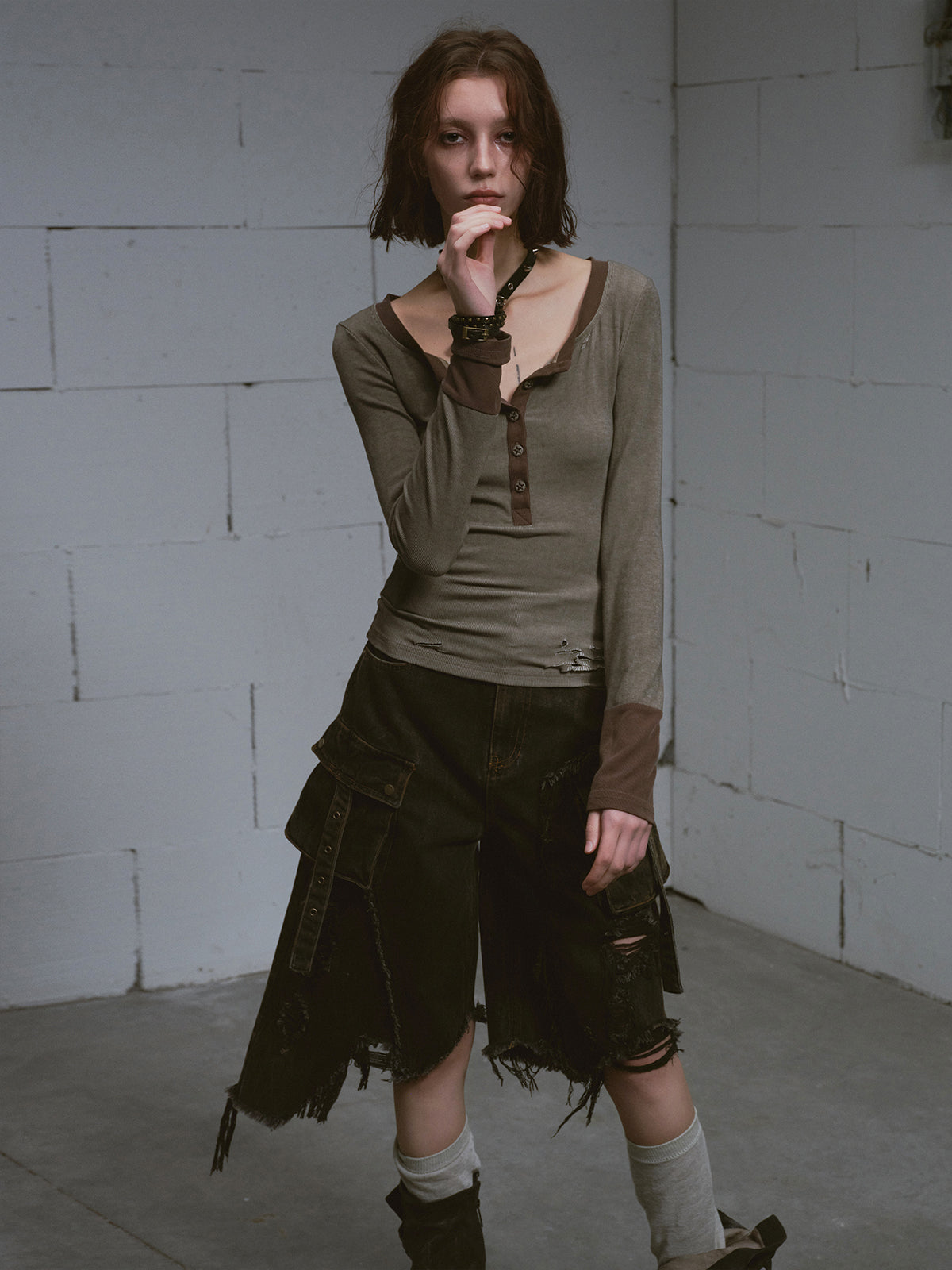 Distressed Grunge Baggy Denim Capris