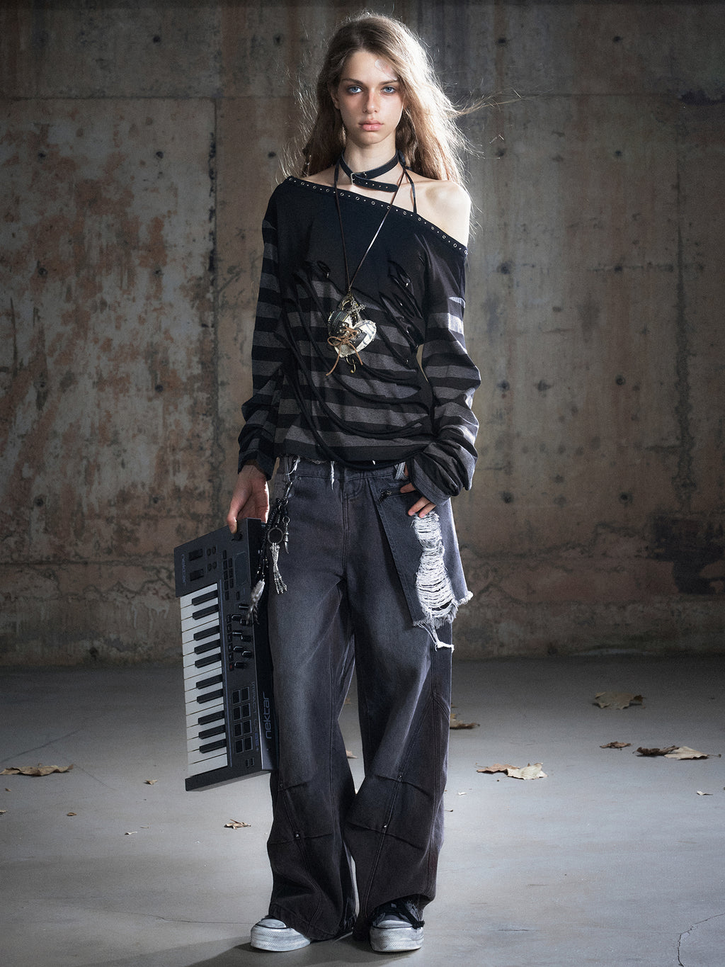 Double Fold Waist Dirty Wash Ripped Wide Leg Pants