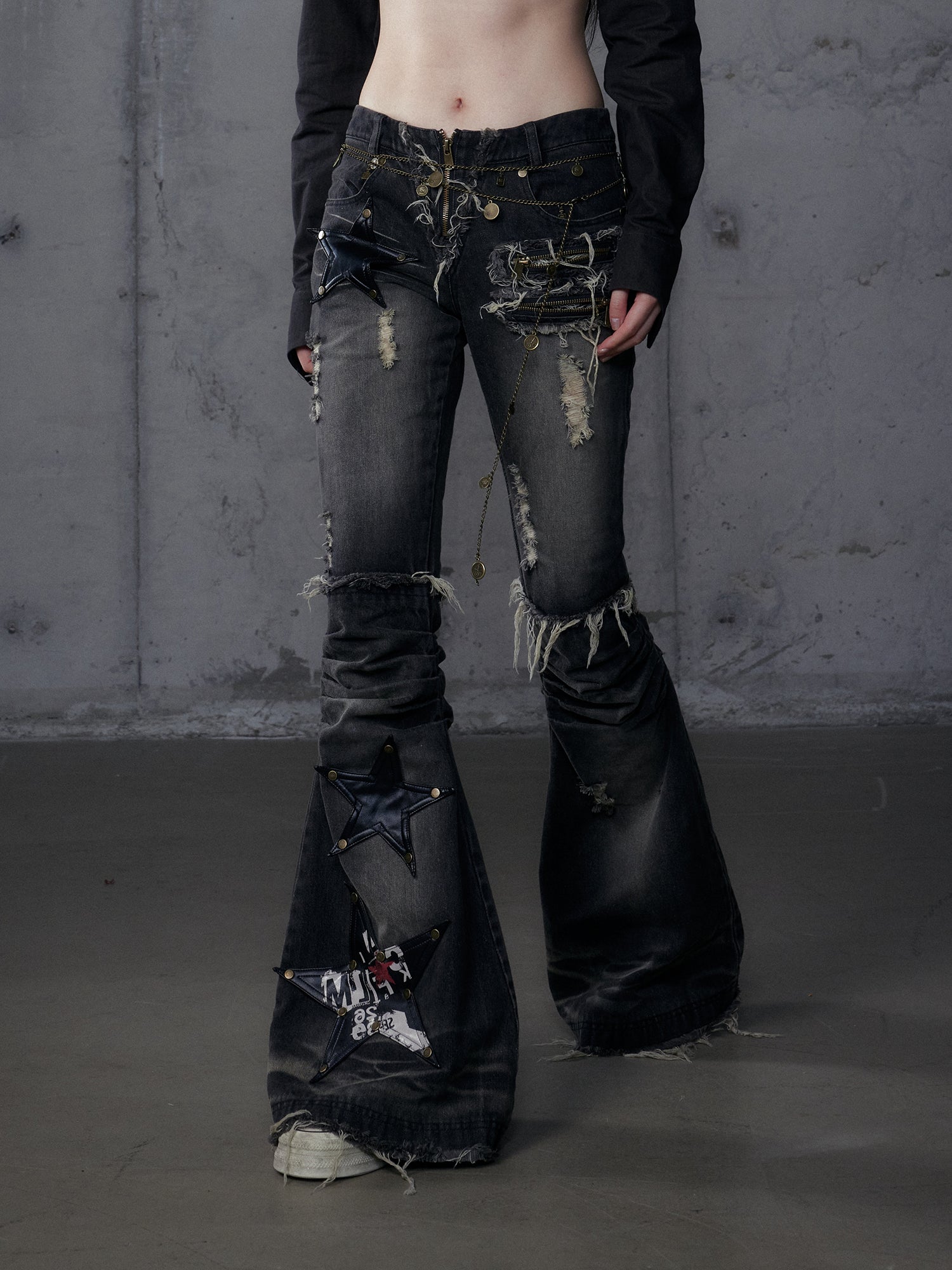 Star Flare Washed Denim Pants
