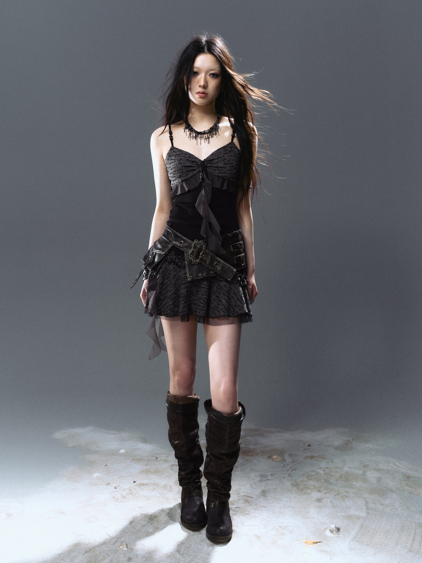 Pleated strap belt patchwork suspender skirt