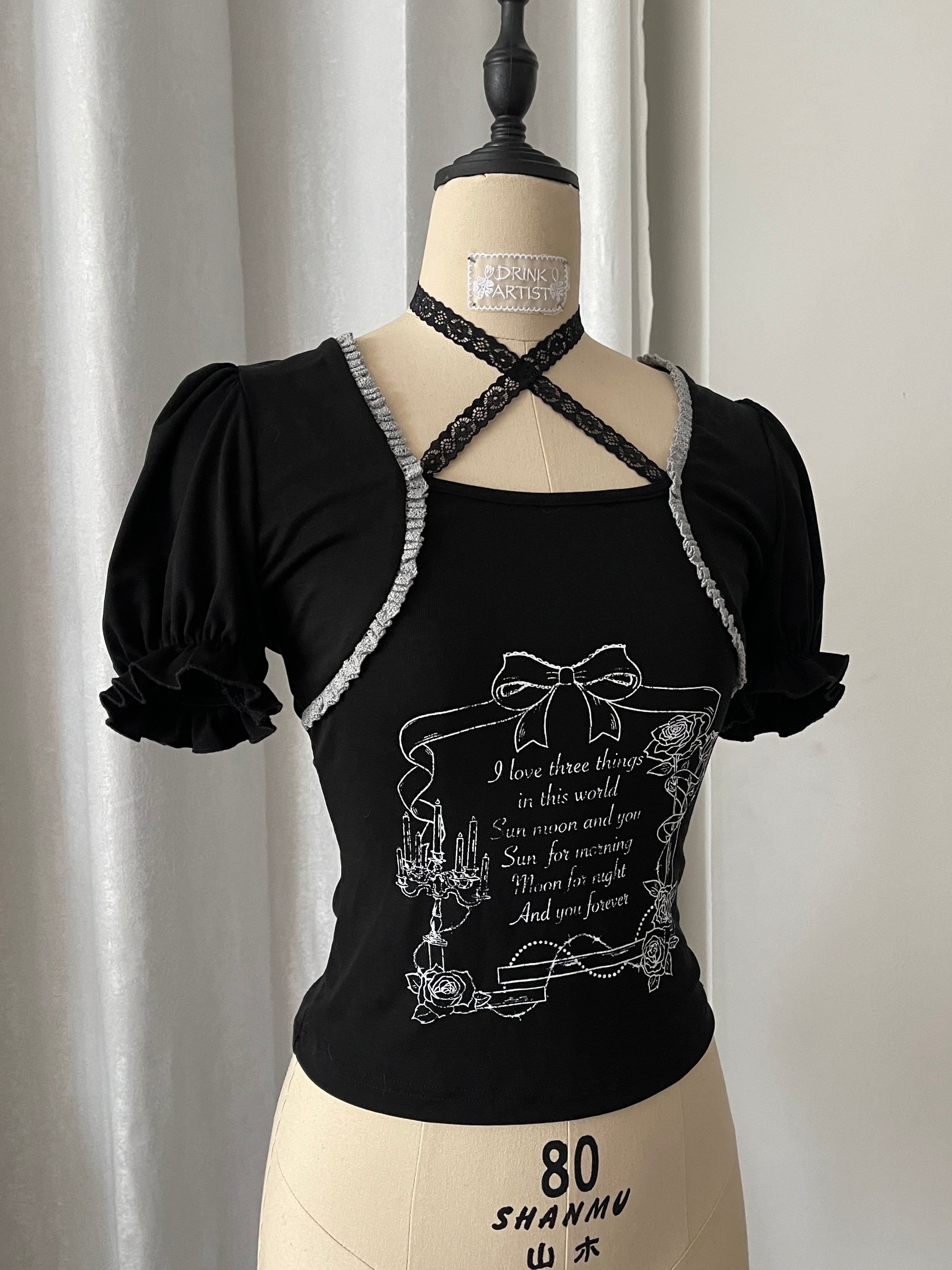 Lace-Up Floral Print Puff Sleeve Tee
