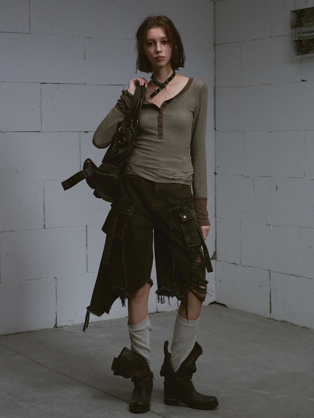 Distressed Grunge Baggy Denim Capris