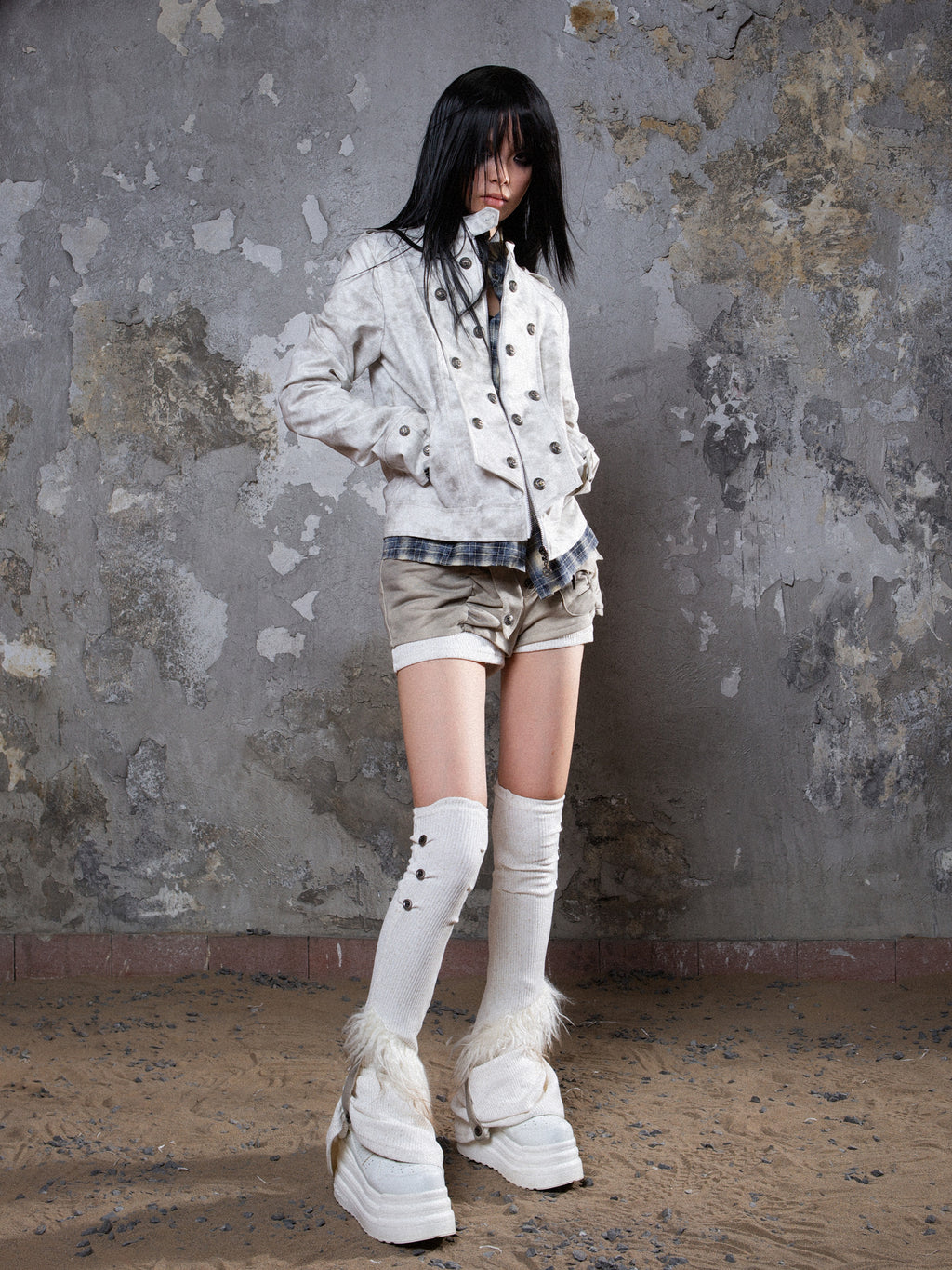 Color-Block Low-Rise Hot Shorts&Leg Warmers