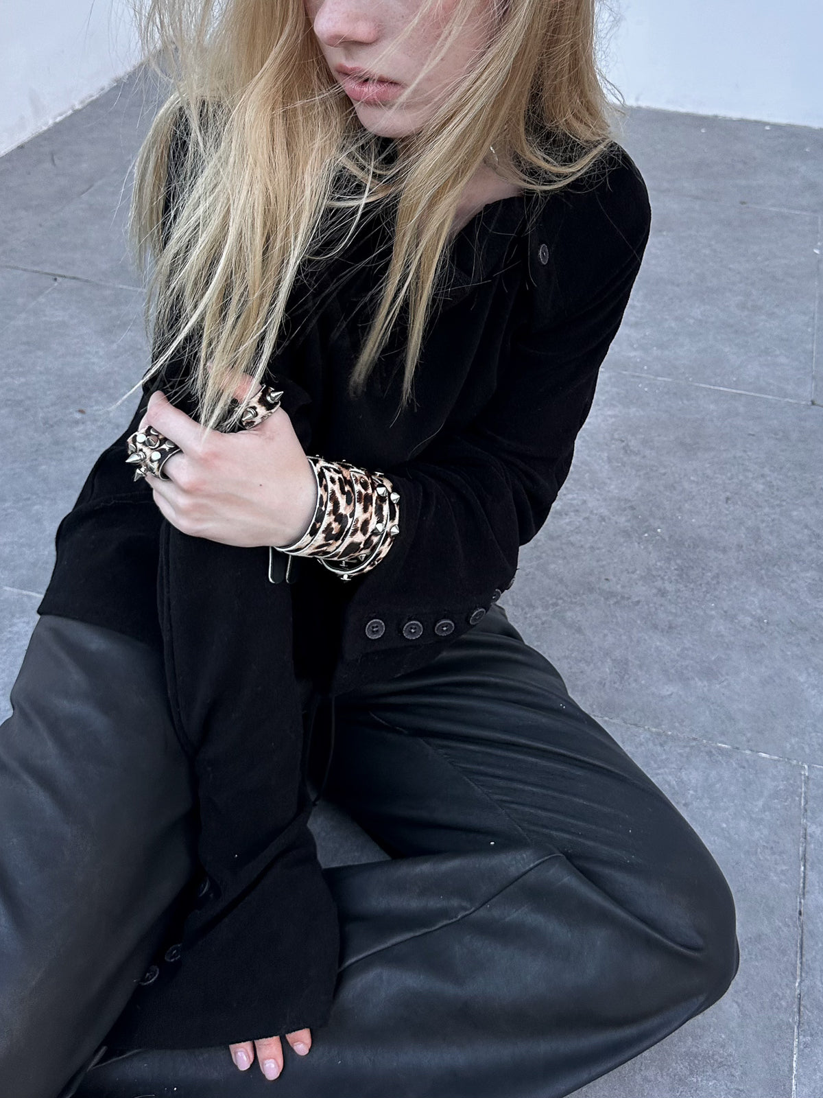 Leopard Print Jewelry Set (Choker + Rings + Bracelets)