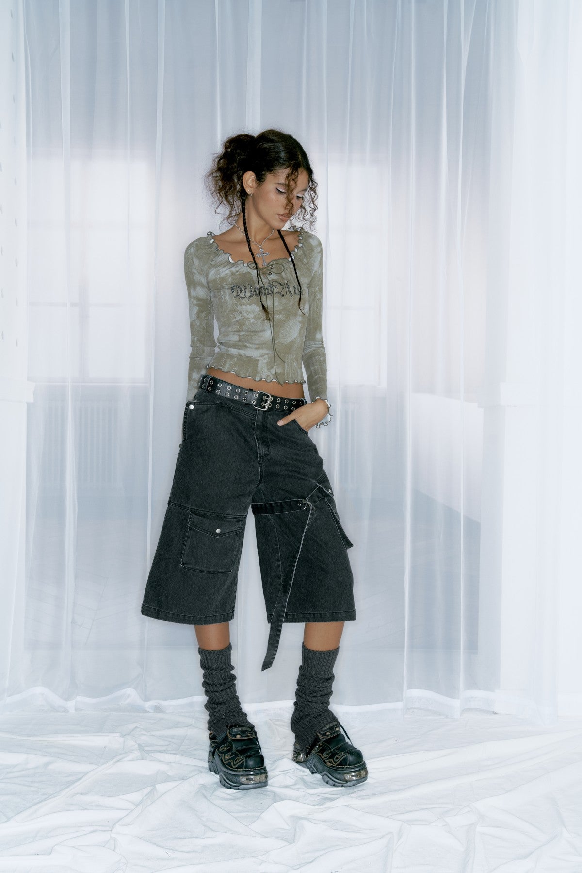Loose fit-a-pack cargo pants