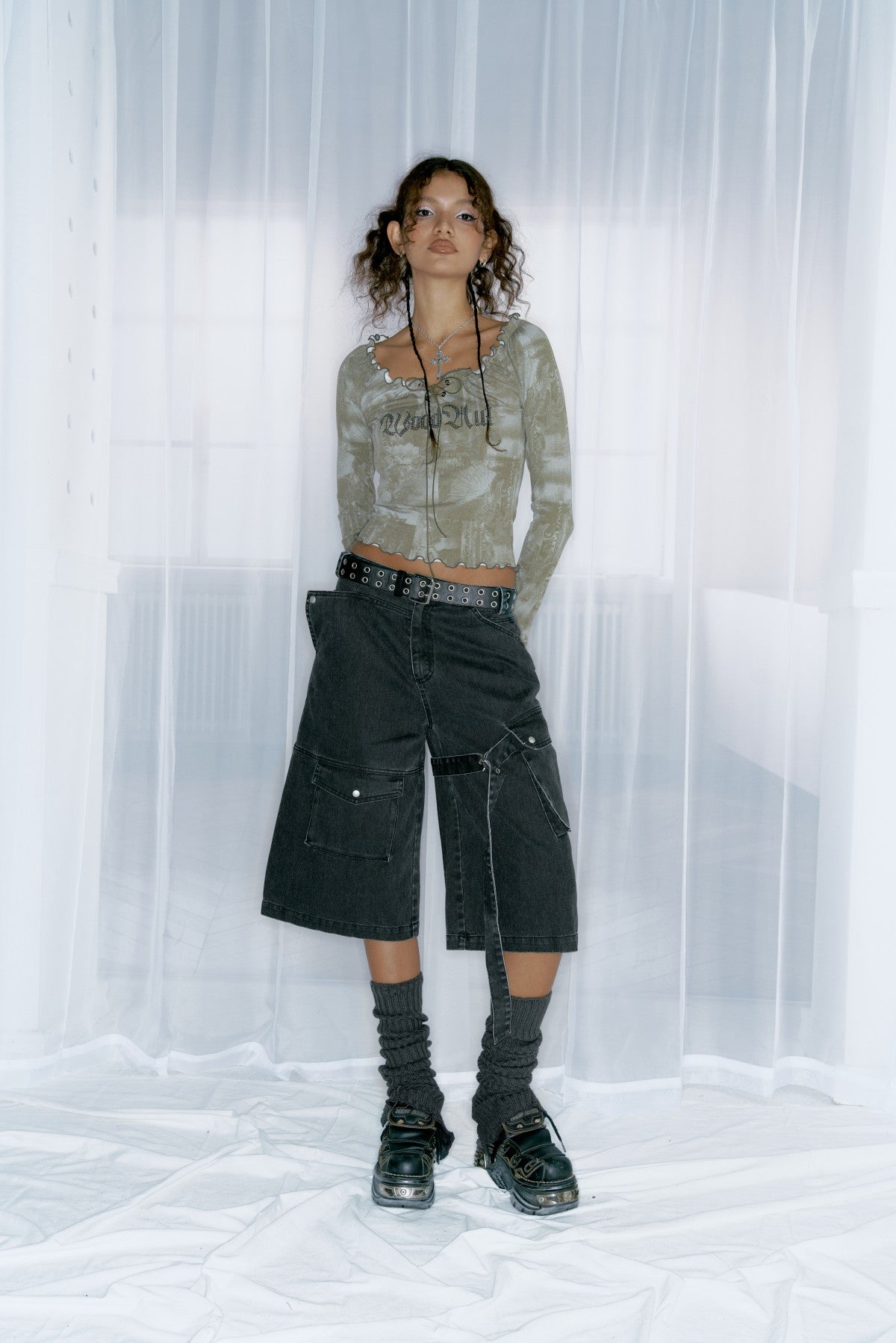 Loose fit-a-pack cargo pants