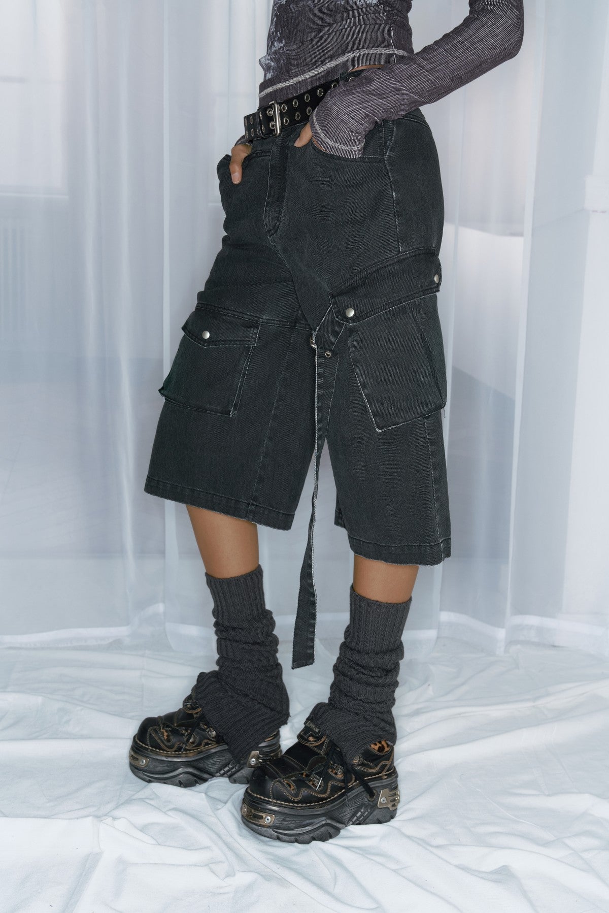 Loose fit-a-pack cargo pants