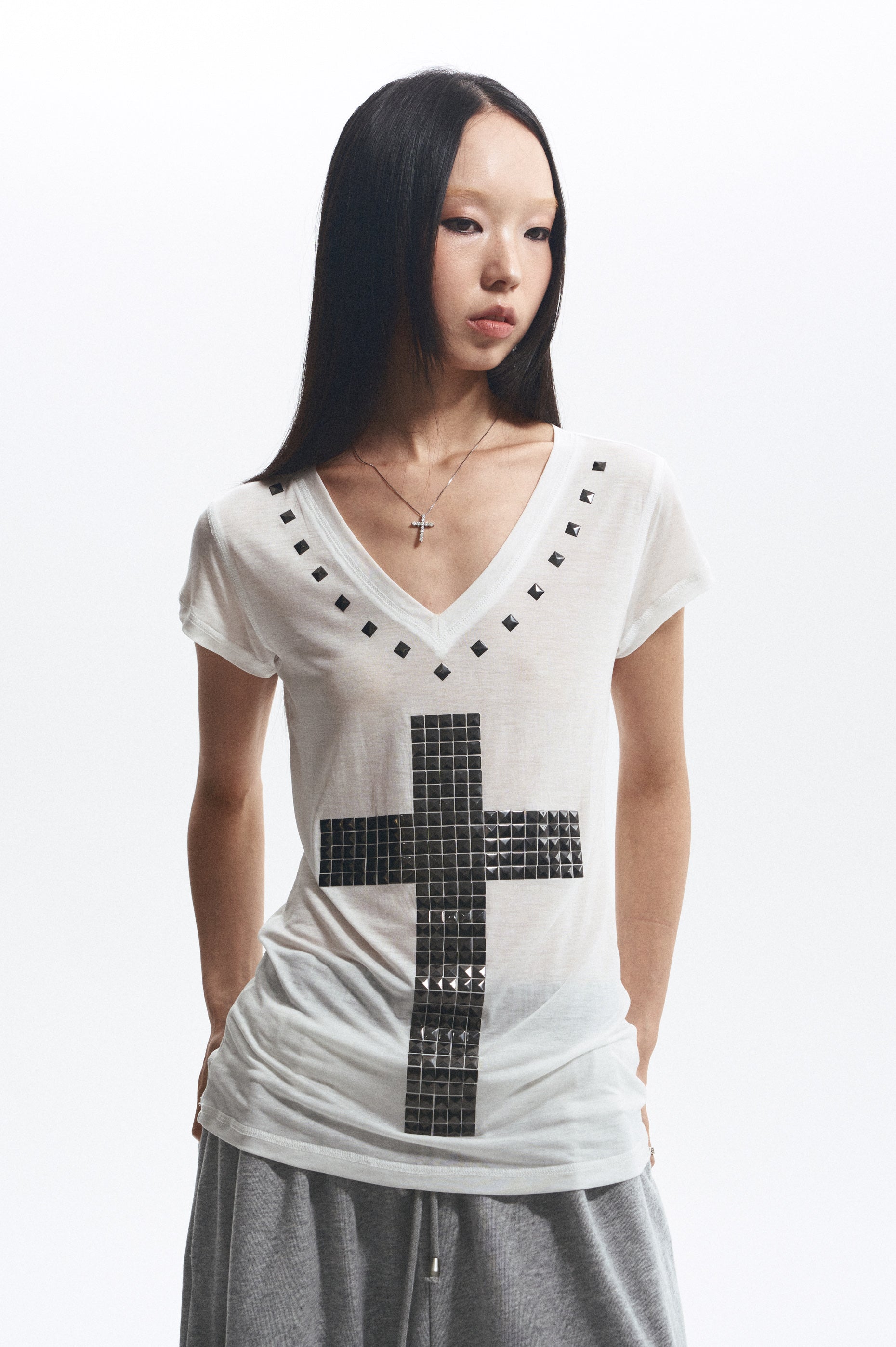 Loose Comfortable Cross Rhinestone T-Shirt