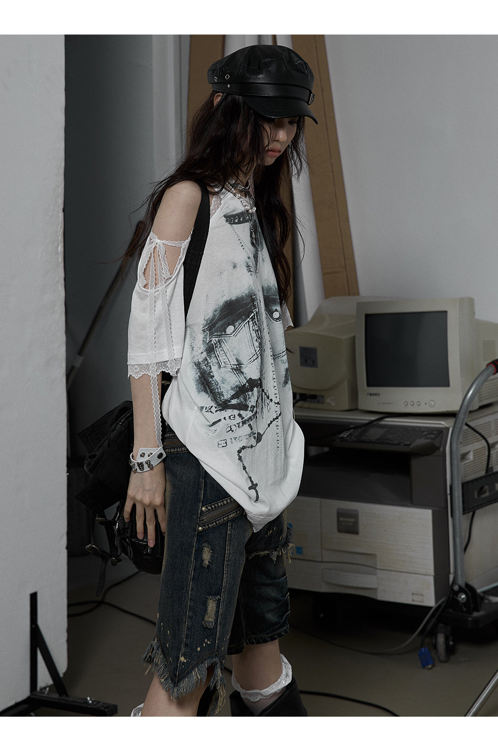 Splicing Lace Strapless Loose T-shirt