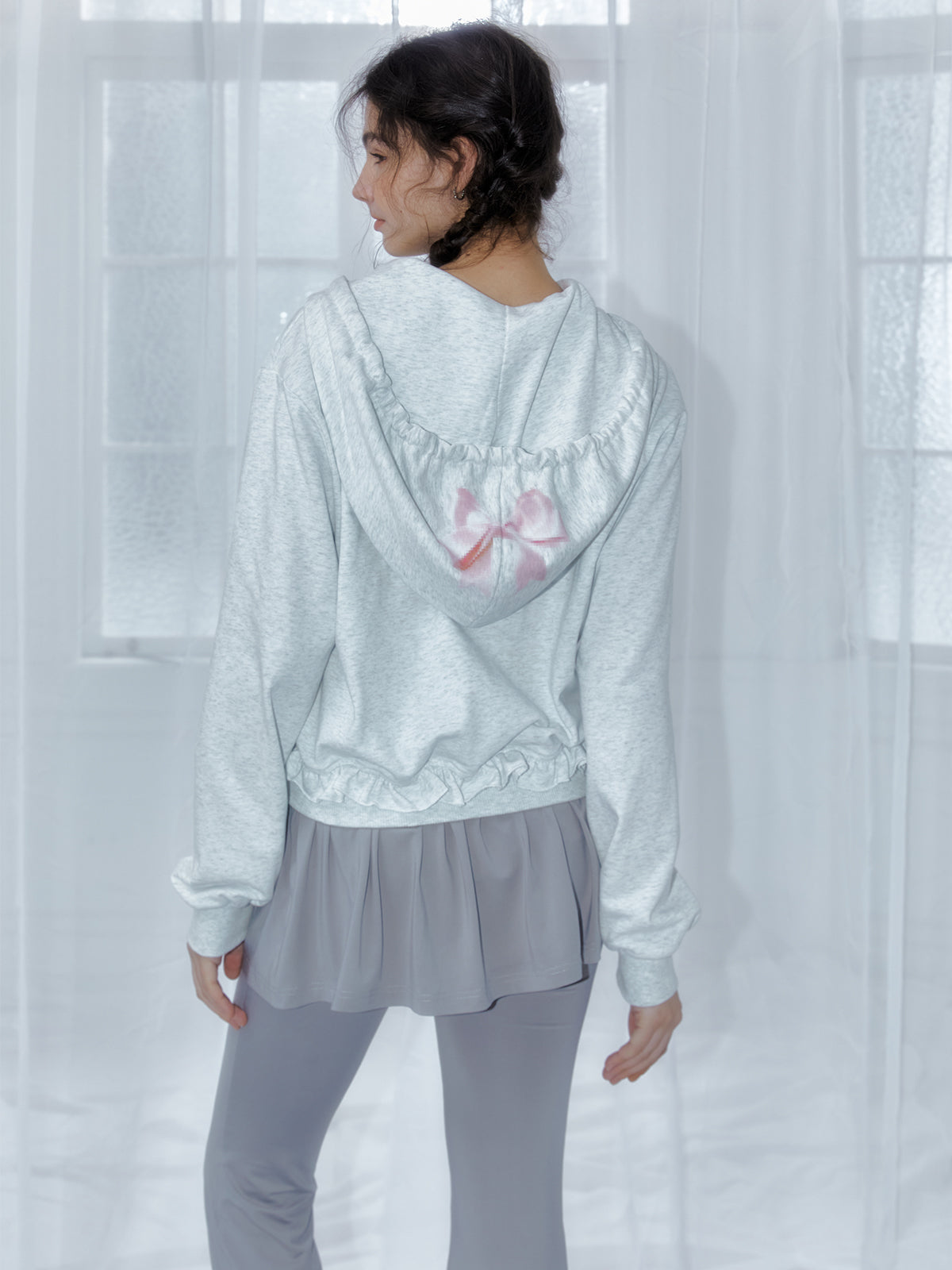 Lace pleated hoodie