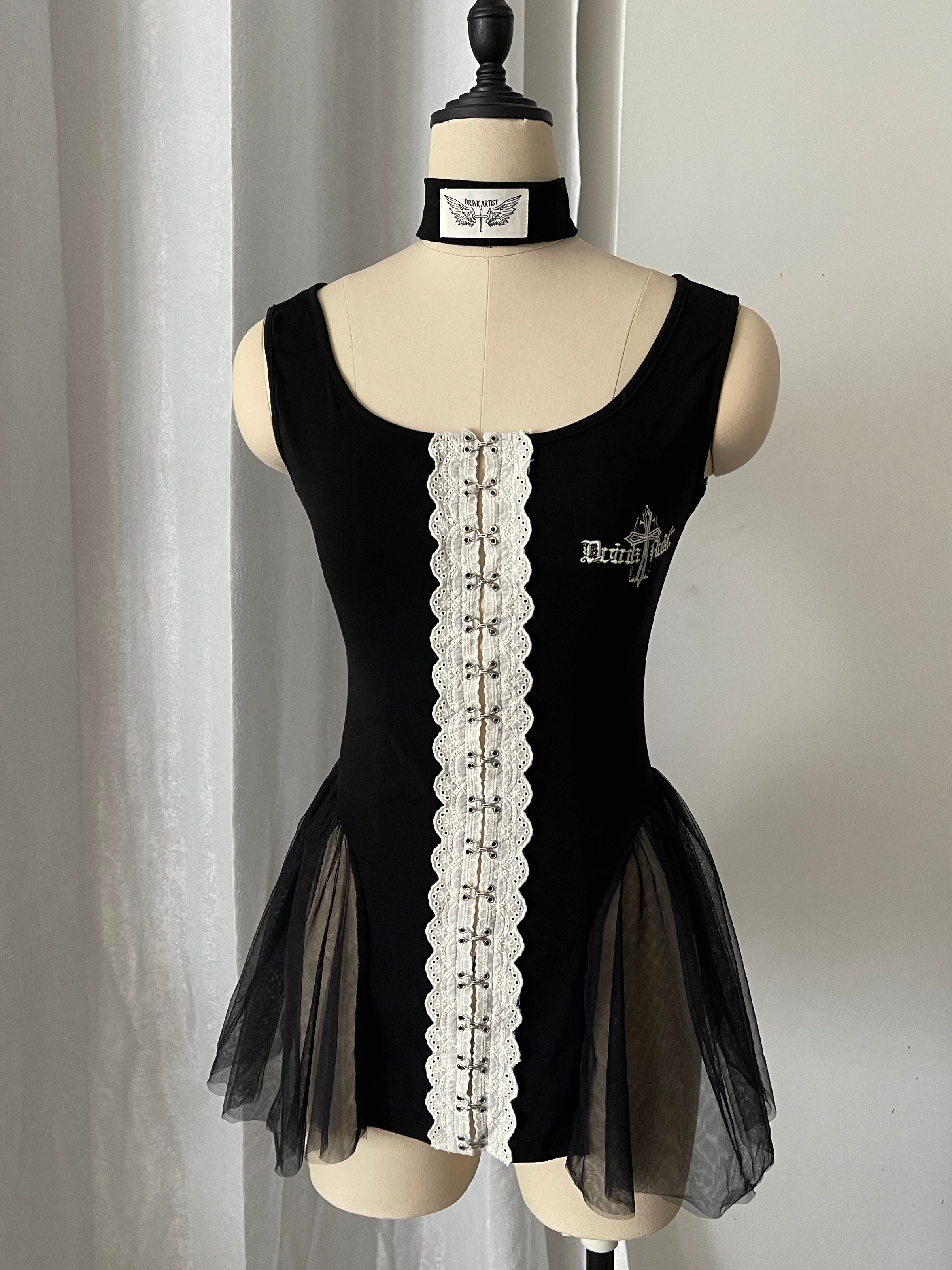 Black Lace Embroidered Tank Top with Choker